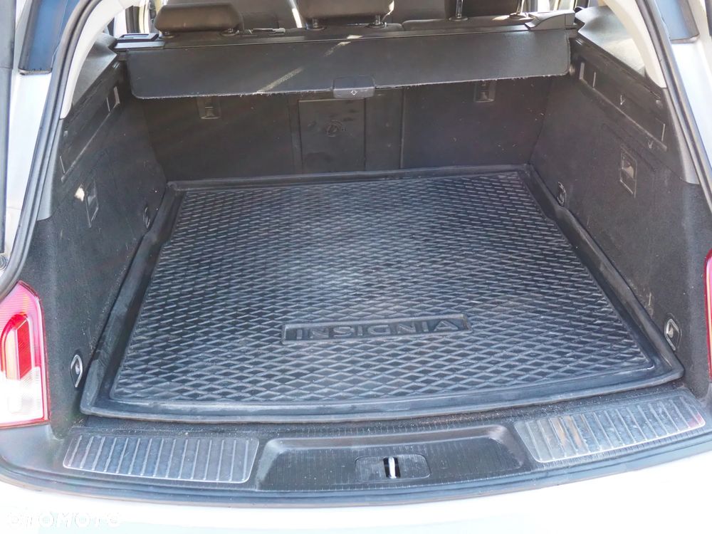 Opel Insignia 1.6 T Sport - 13