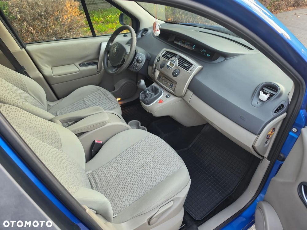 Renault Scenic 1.9 dCi Exception - 4
