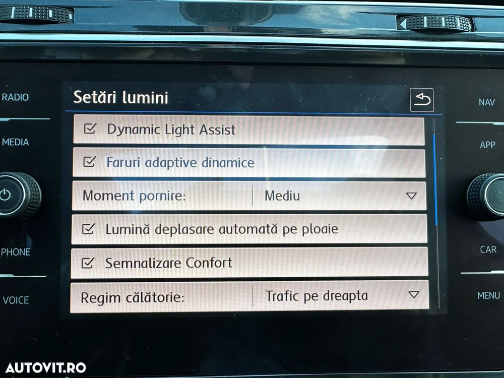 Volkswagen Tiguan 2.0 TDI DPF DSG Comfortline - 34