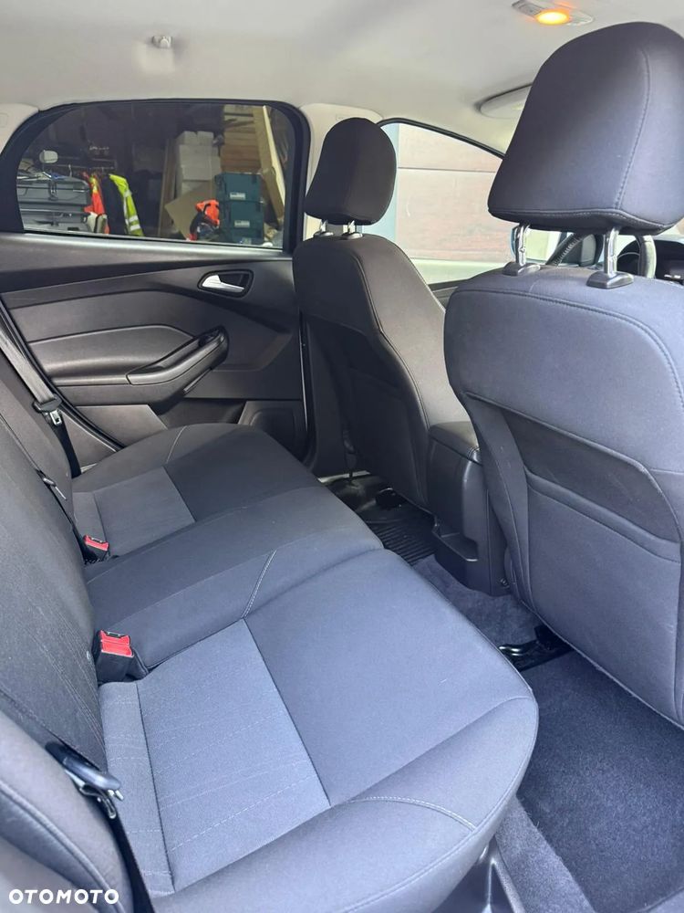 Ford Focus - 19