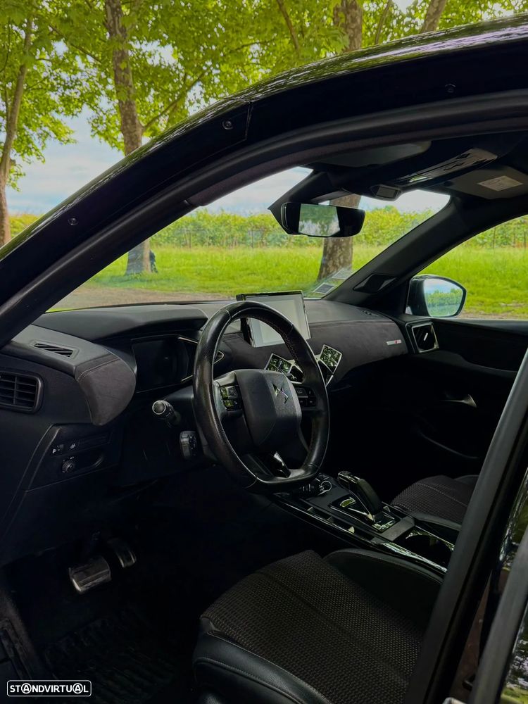 DS DS3 Crossback E-TENSE PERFORMANCE LINE - 13