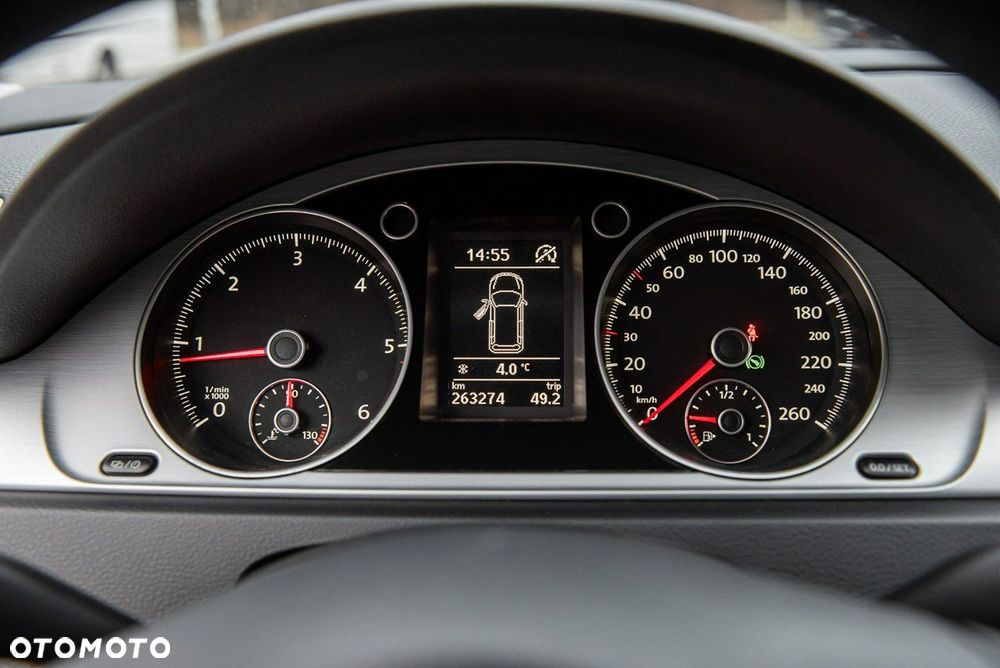 Volkswagen Passat Alltrack 2.0 TDI 4Motion DSG BlueMotion Tec - 29