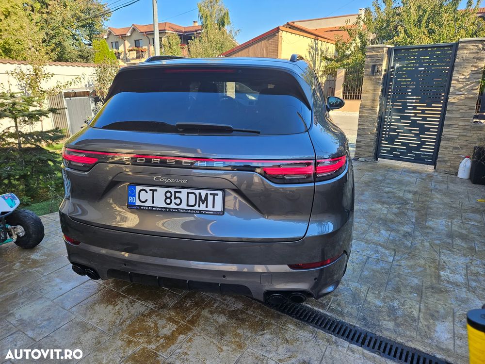 Porsche Cayenne E-Hybrid Tiptronic S - 3