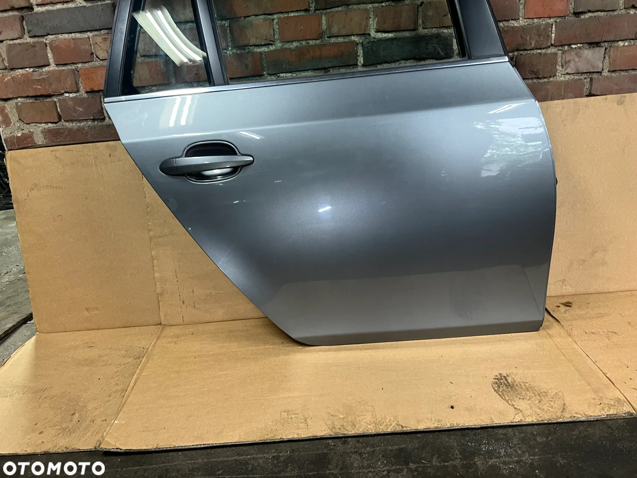 BMW 5 E61  DRZWI PRAWY TYŁ TYLNE PRAWE A52 SPACEGRAU - 5