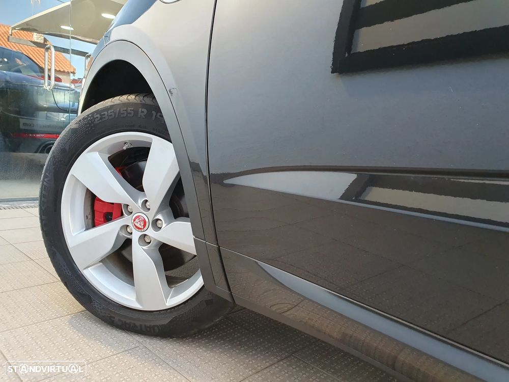 Jaguar E-Pace 2.0 i4D R-Dynamic S - 19