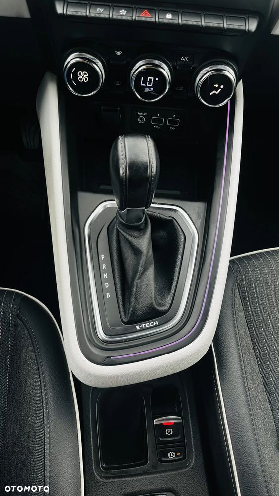 Renault Clio - 21