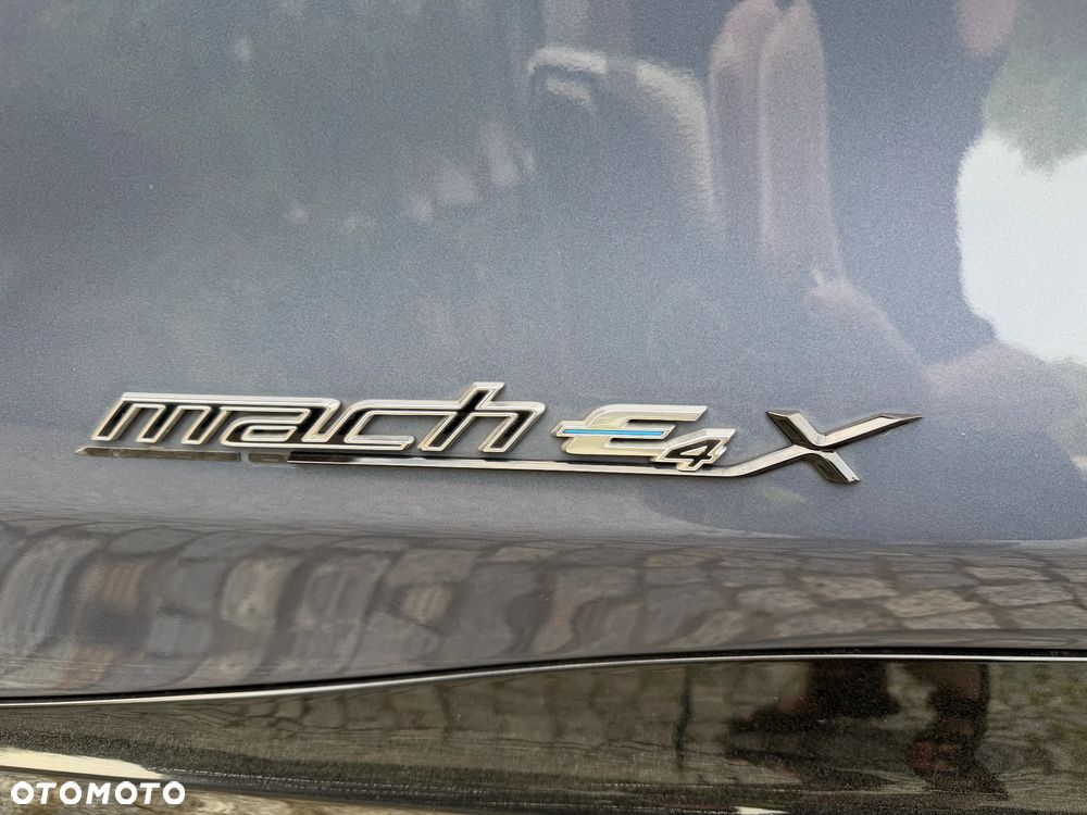 Ford Mustang Mach-E 98kWh AWD Premium - 15