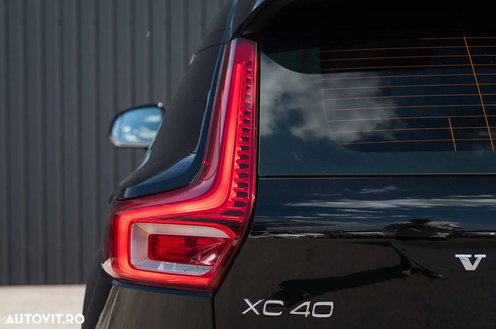Volvo XC 40 T4 Recharge DKG Inscription - 12