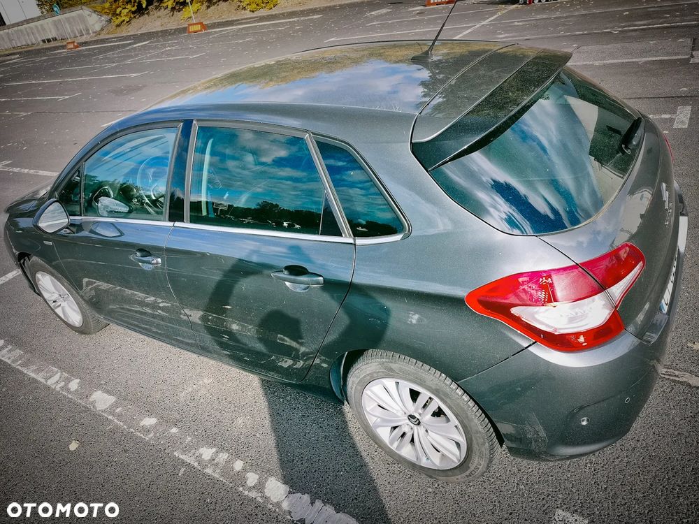 Citroën C4 1.2 e-THP Exclusive - 4