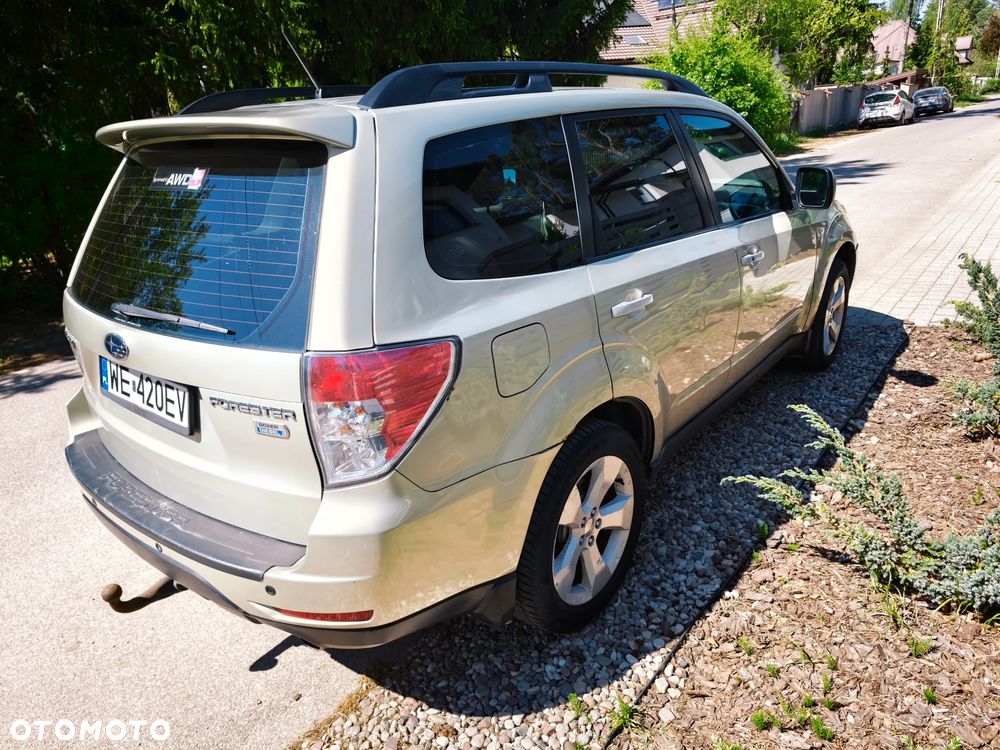 Subaru Forester 2.0D XE NAV - 6