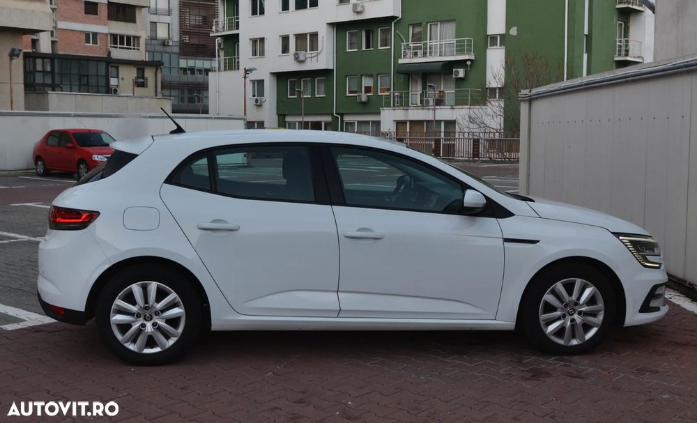 Renault Megane BLUE dCi 115 BUSINESS EDITION - 20