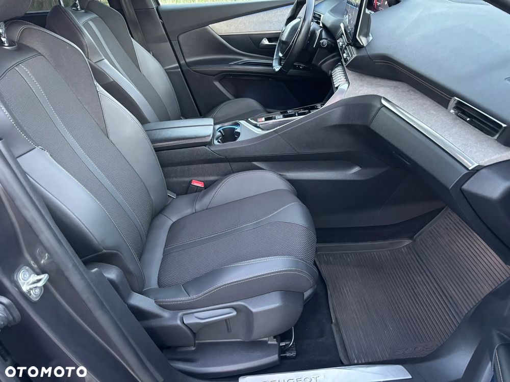 Peugeot 5008 BlueHDi 130 EAT8 GT - 6