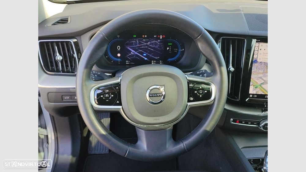 Volvo XC 60 2.0 T6 PHEV Plus Bright AWD - 11