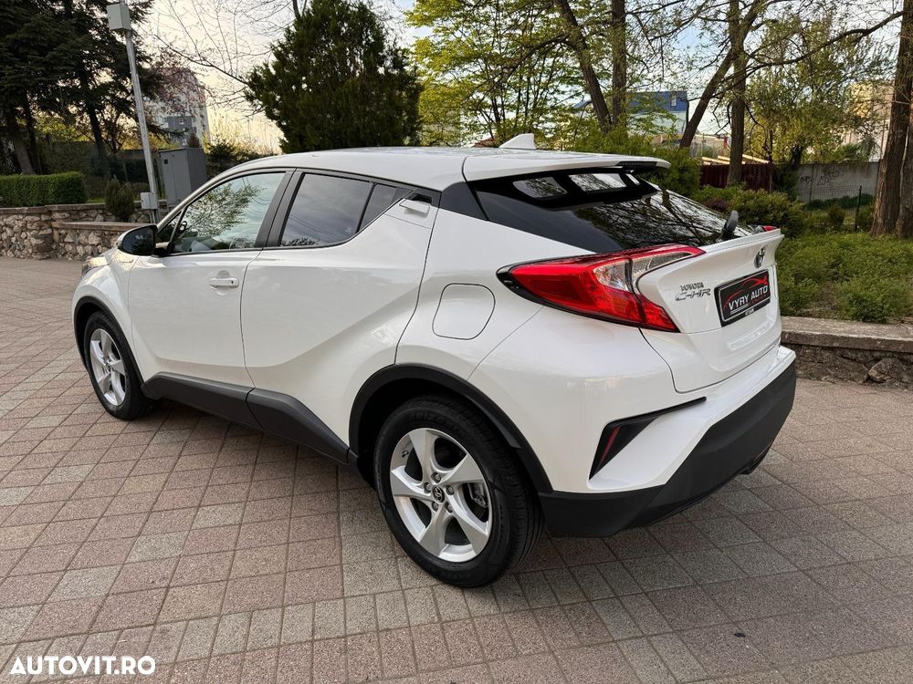Toyota C-HR 1.8 HSD 122 CP 4x2 CVT Style - 7