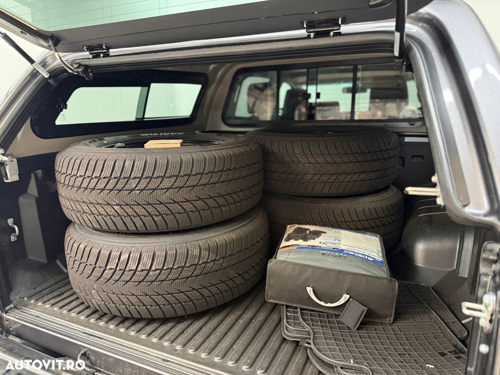 Toyota Hilux 2.8D 204CP 4x4 Double Cab AT Executive - 8