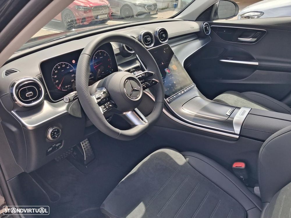 Mercedes-Benz C 300 d AMG Line - 11