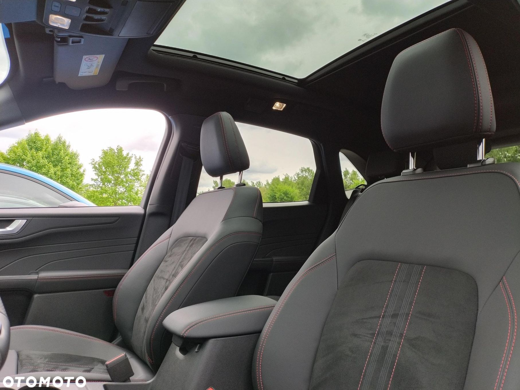 Ford Kuga 2.5P PHEV FWD ST-Line X eCVT - 33