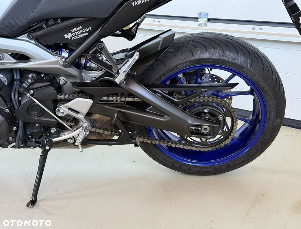 Yamaha MT - 11