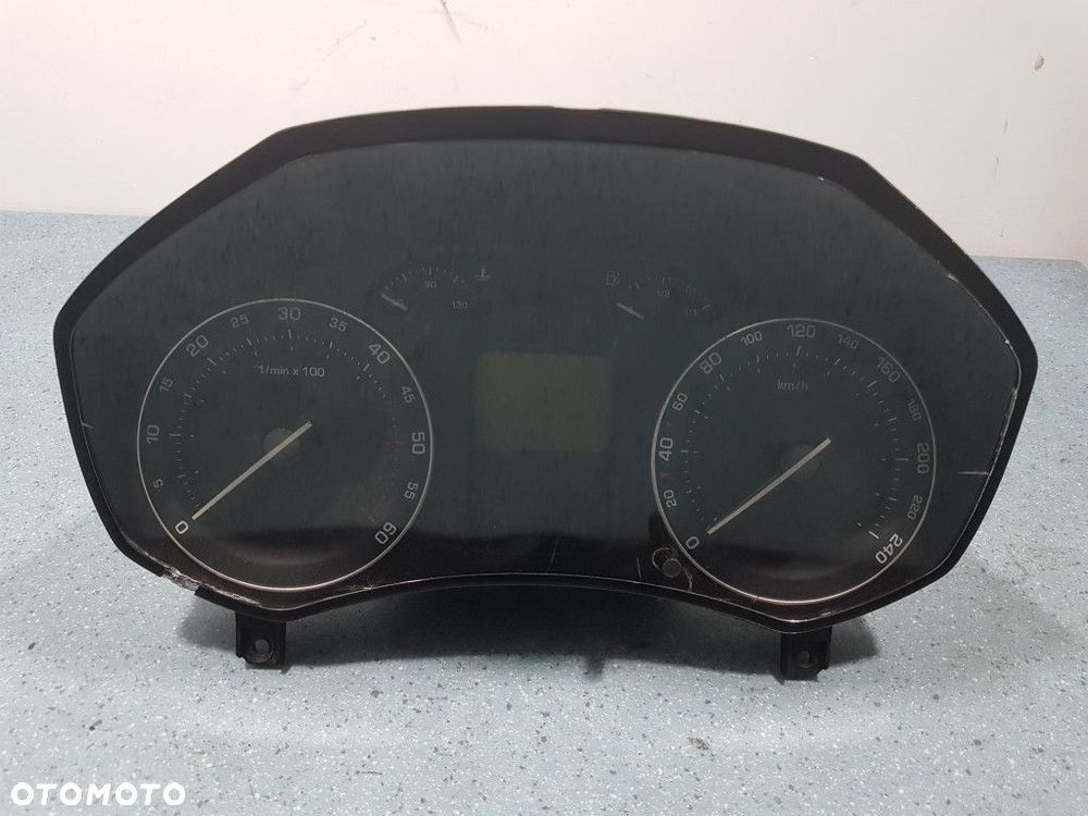 SKODA OCTAVIA II 1.9 TDI LICZNIK 1Z0920812H - 1