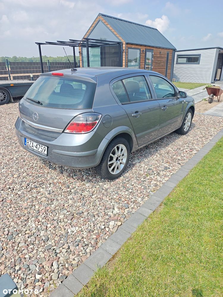 Opel Astra - 3