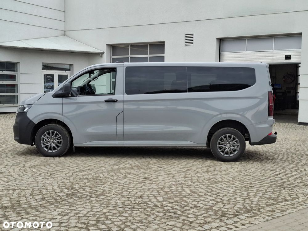 Volkswagen Caravelle - 3