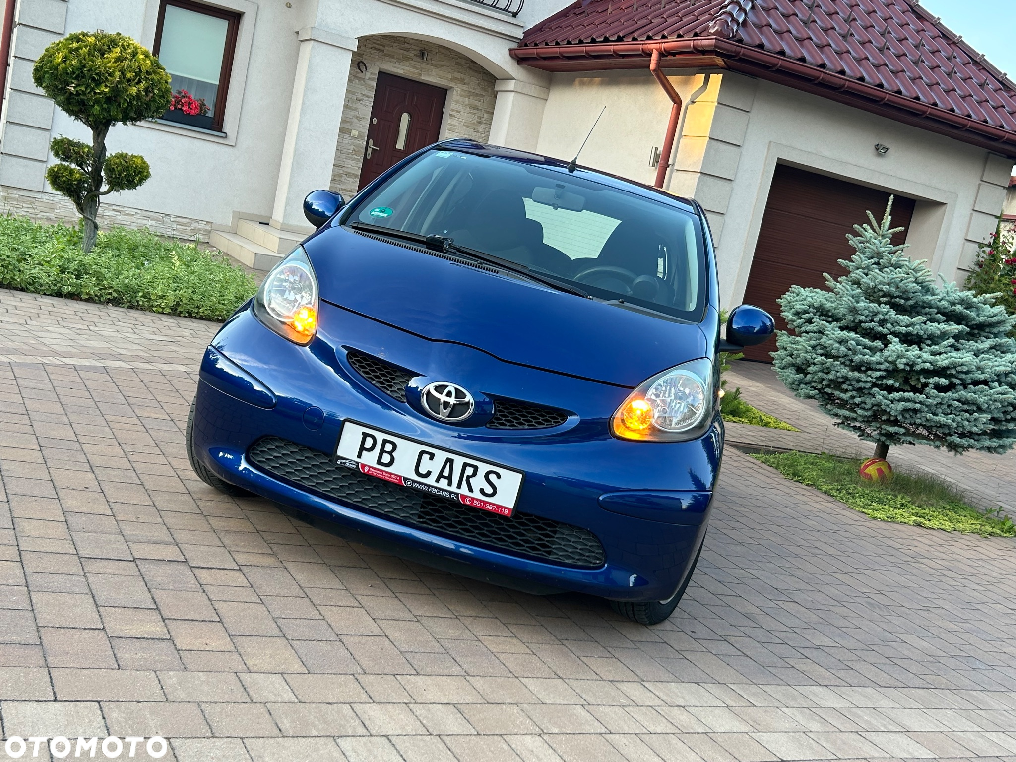 Toyota Aygo Blue - 13