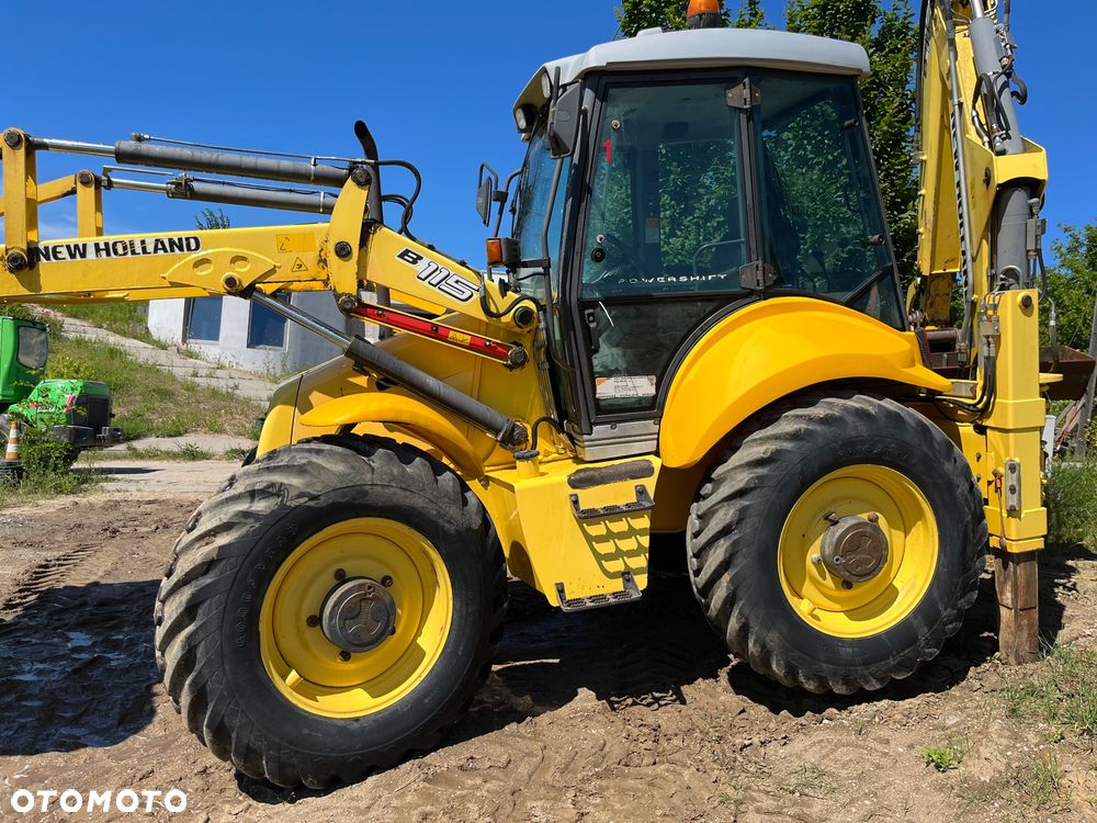 New Holland LB 115B - 13