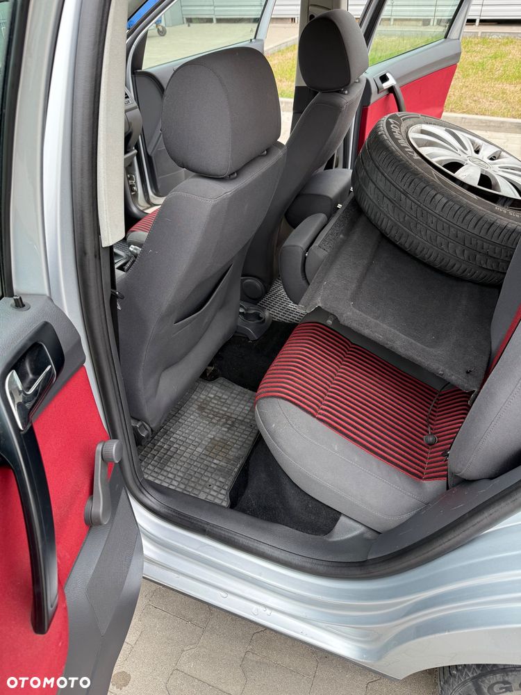 Volkswagen Polo 1.9 TDI Q-Line - 22