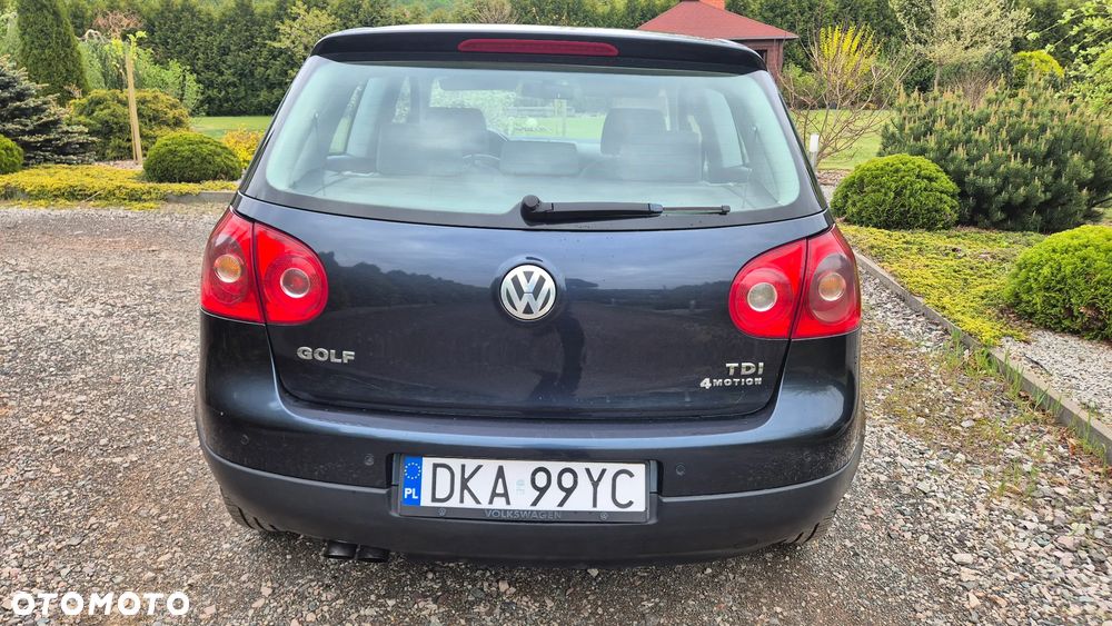 Volkswagen Golf 1.9 TDI 4Motion Sportline - 3