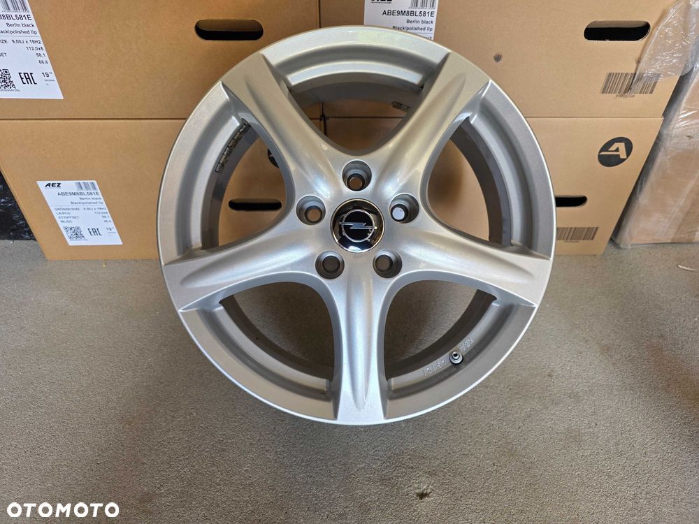 [1596] Felgi aluminiowe 17 Cali 5x115 ET45 7J Opel Insignia B Astra + czujniki
