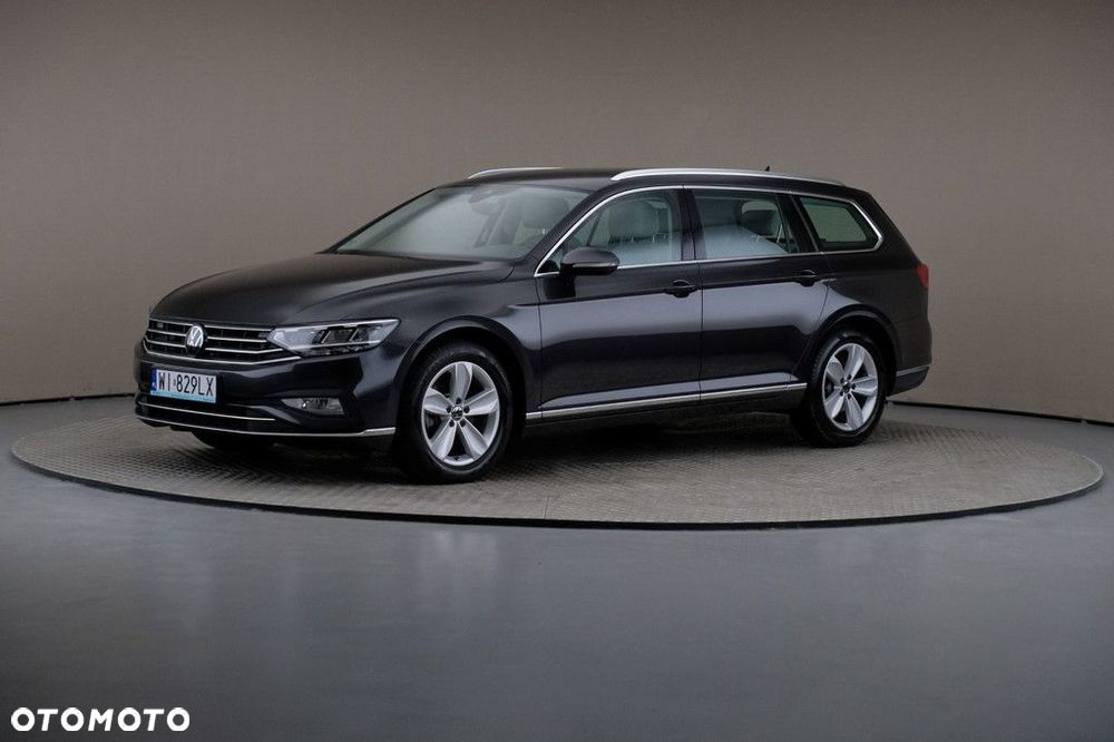 Volkswagen Passat Variant - 1