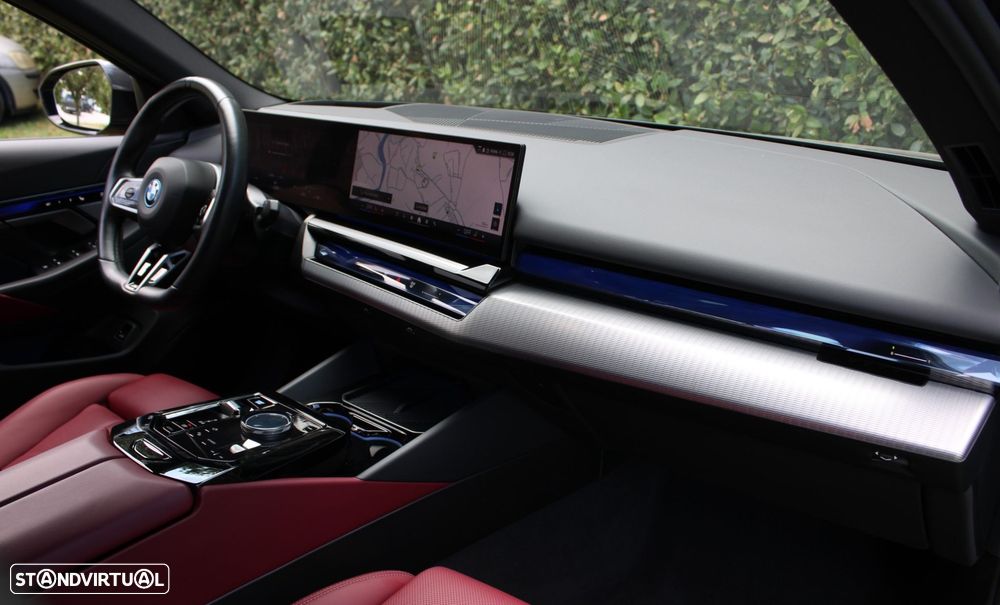 BMW i5 eDrive40 Pack Desportivo M - 34