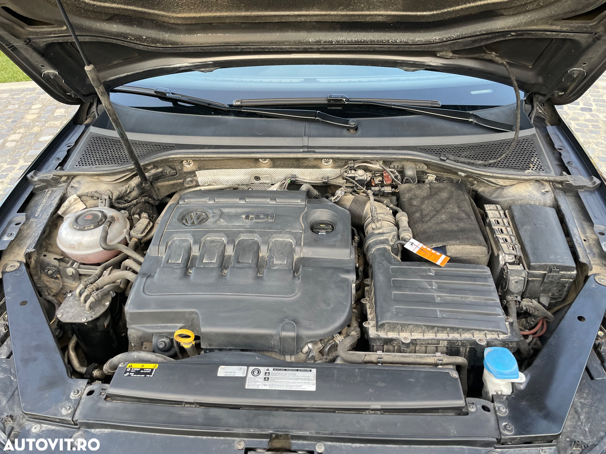 Volkswagen Passat - 18