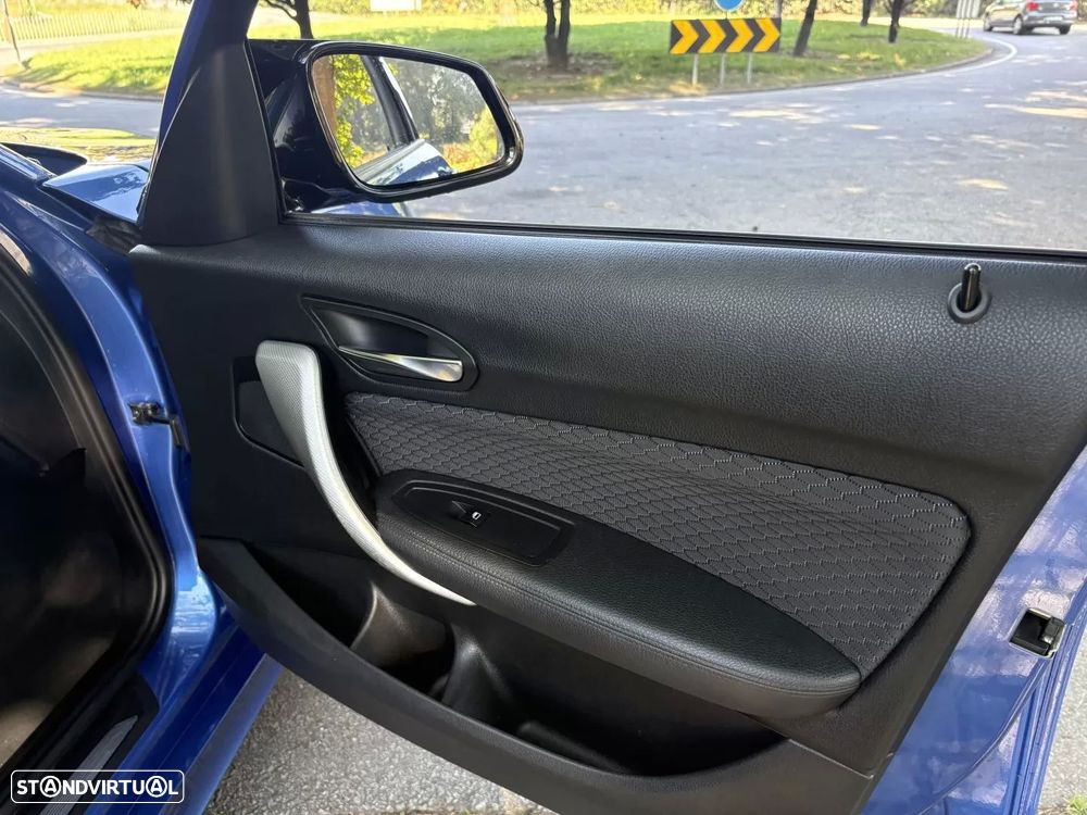 BMW 116 d Edition M Sport Shadow - 23