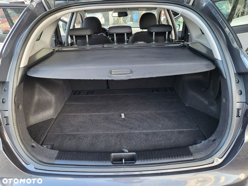 Kia Ceed - 21
