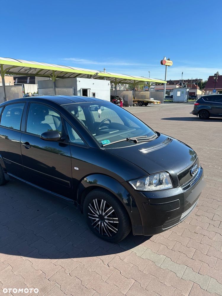 Audi A2 - 8