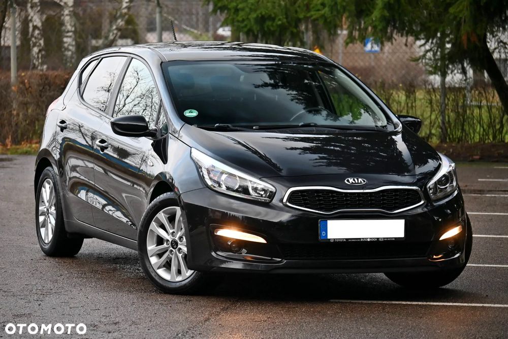 Kia Ceed 1.4 CVVT Dream-Team Edition - 5