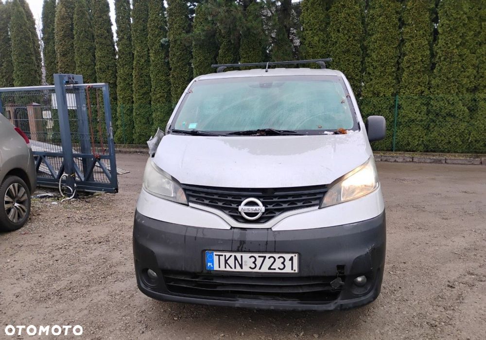 Nissan NV200 - 16