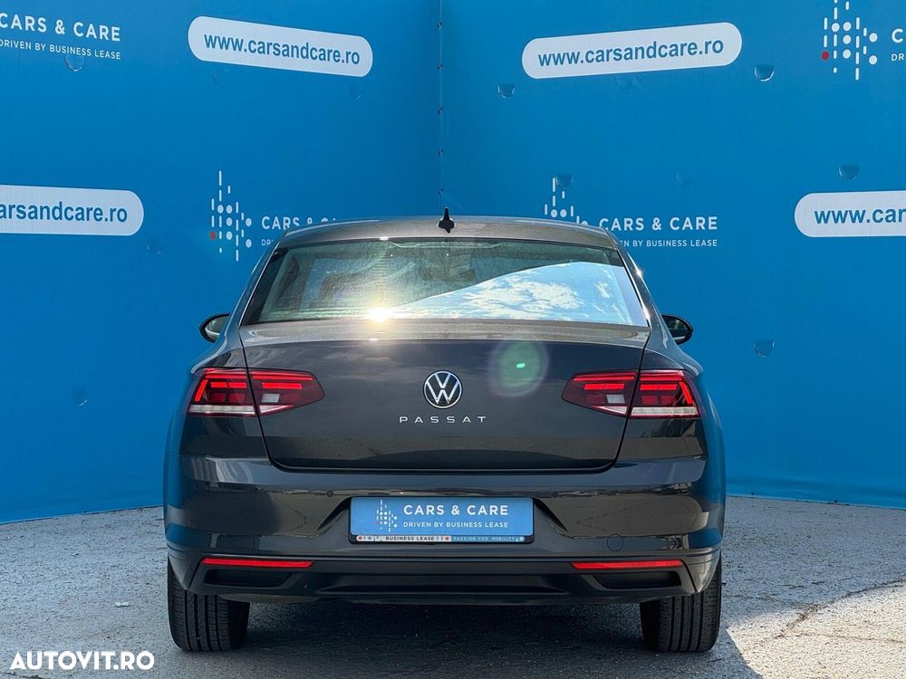 Volkswagen Passat 2.0 TDI DSG Comfortline - 14