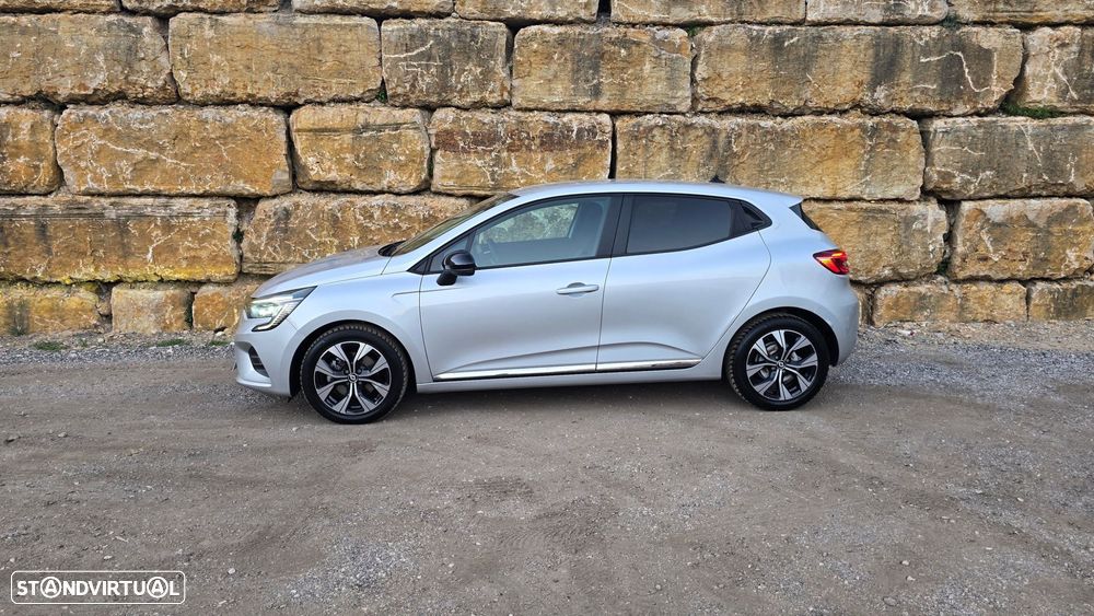 Renault Clio 1.6 E-Tech Full Hybrid Techno - 3
