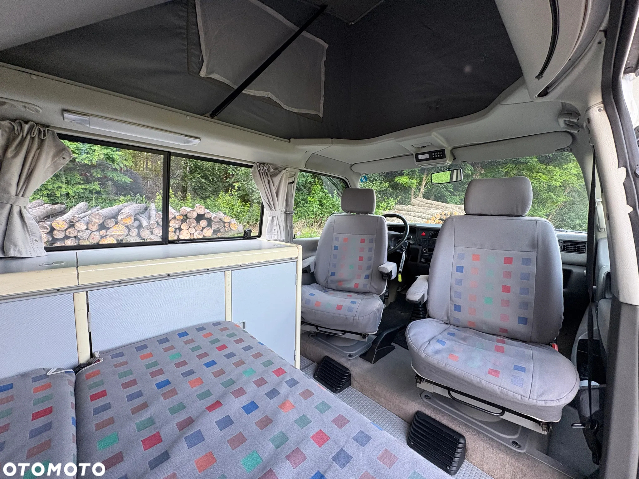 Volkswagen California - 18