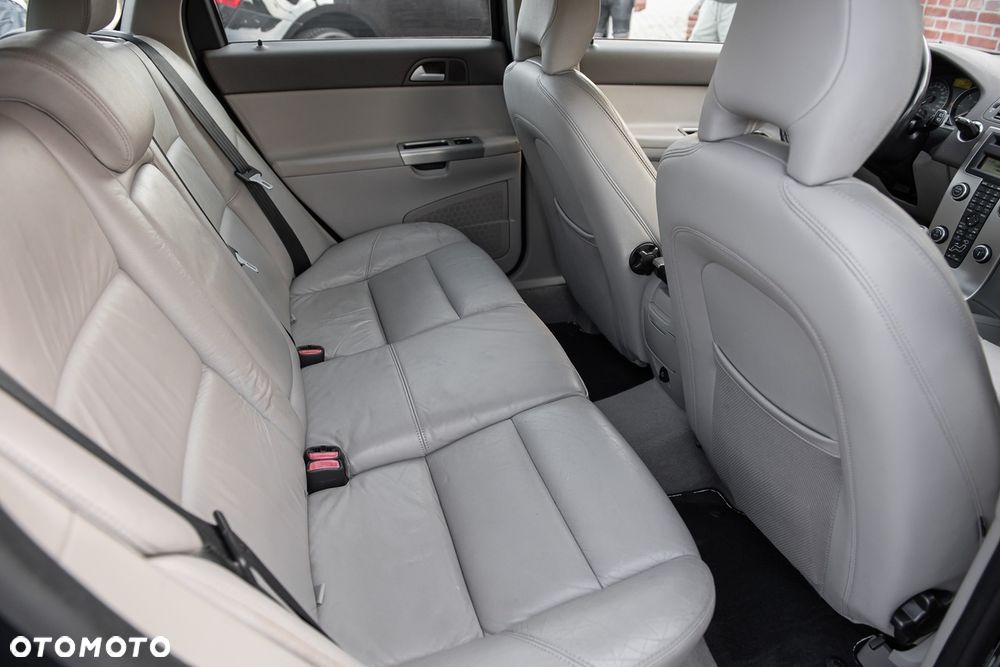 Volvo V50 1.6D DRIVe Summum - 25