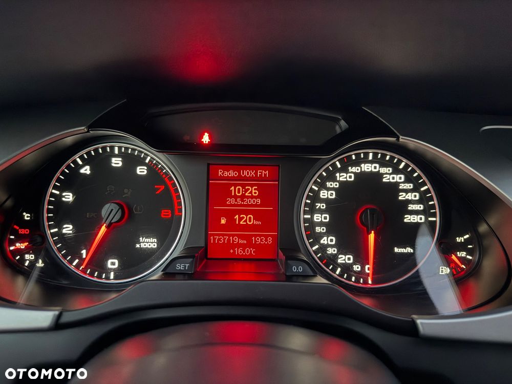 Audi A4 Limousine 1.8 TFSI Ambiente - 20