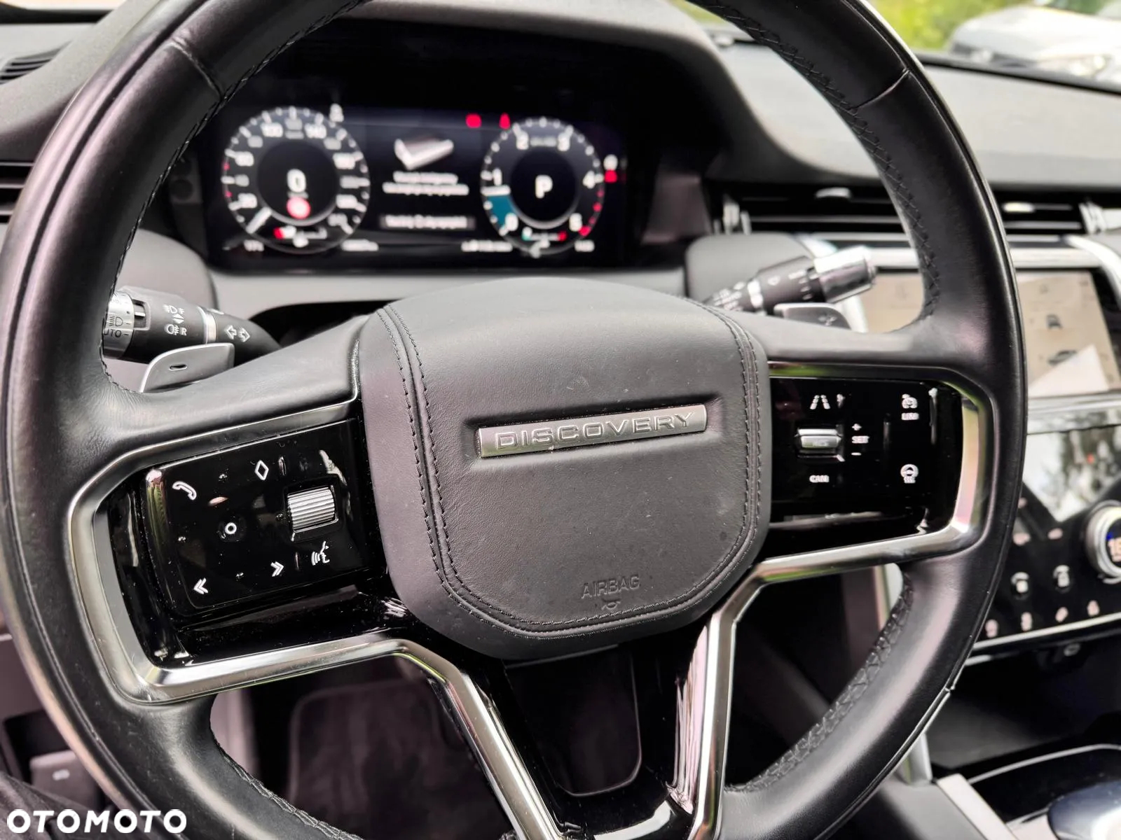 Land Rover Discovery Sport - 14