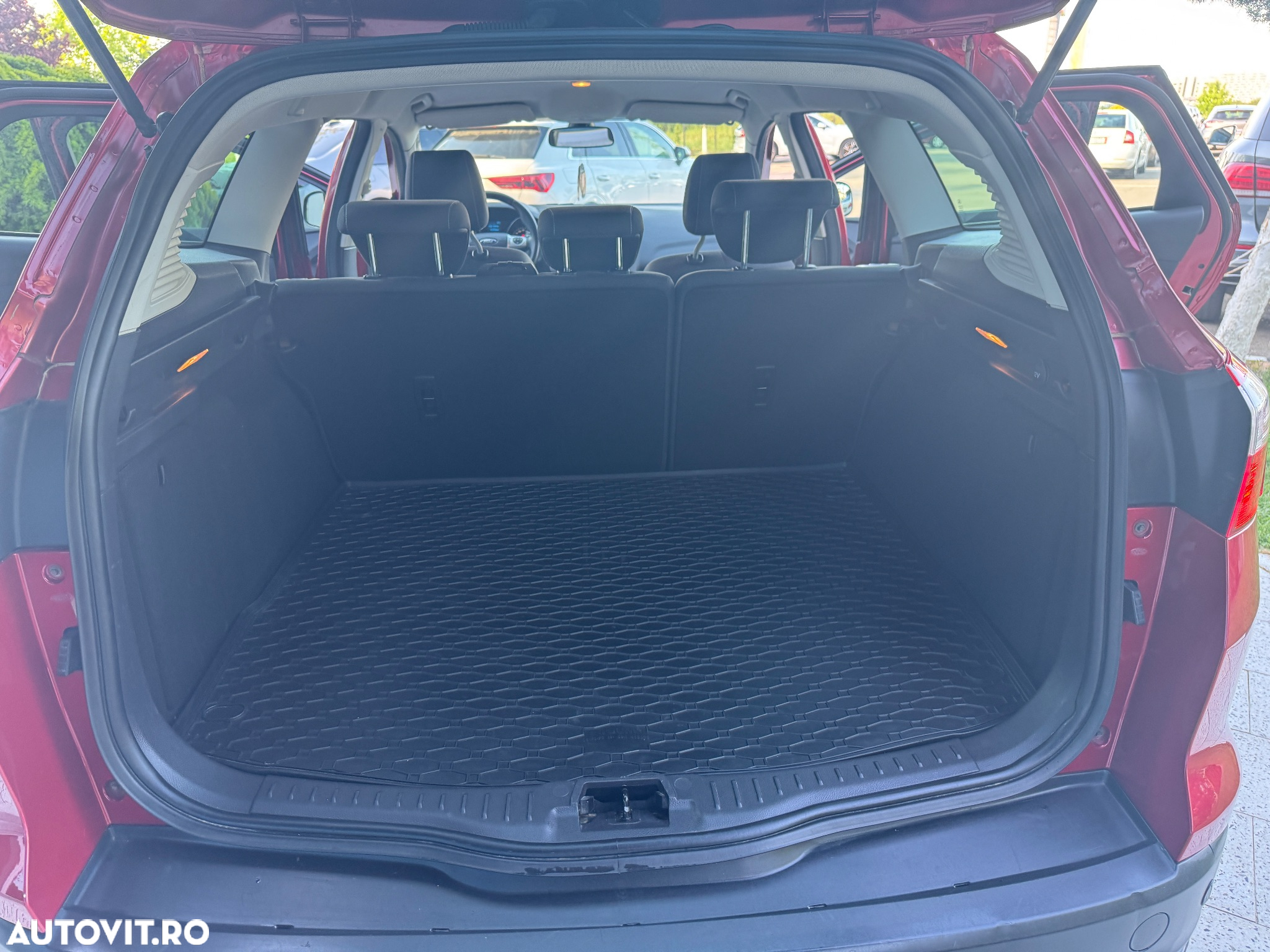 Ford Focus 1.0 EcoBoost Connected - 28