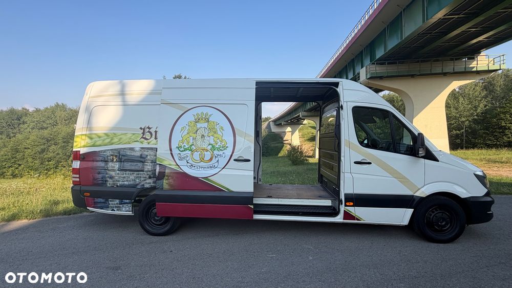 Mercedes-Benz Sprinter - 6