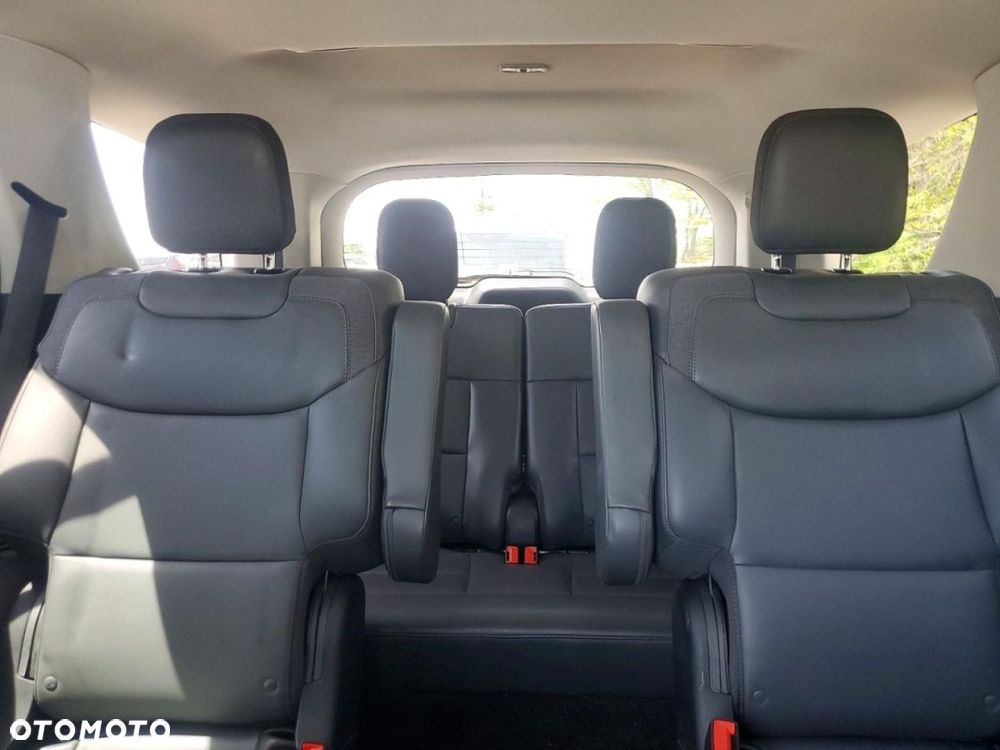 Ford Explorer - 9