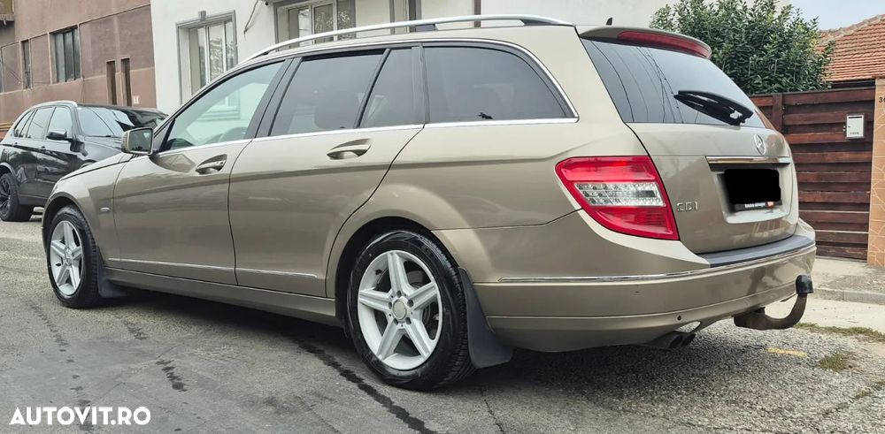 Mercedes-Benz C - 4
