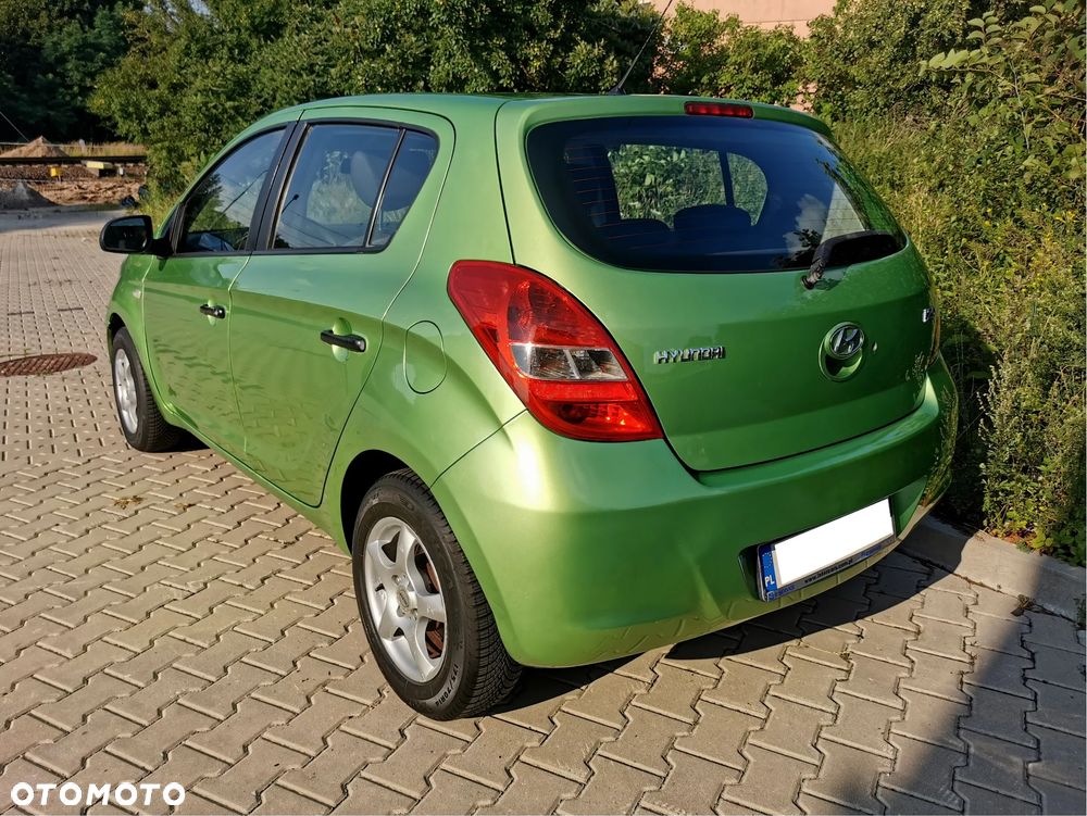 Hyundai i20 1.2 Edition Plus - 21