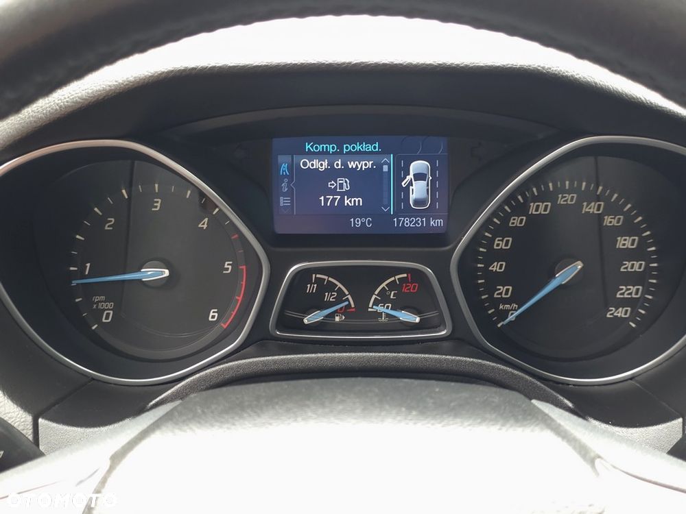 Ford Focus 2.0 TDCi Titanium - 21